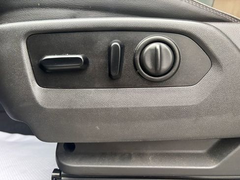 Used 2020 Chevrolet Silverado 2500 High Country w/ Z71 Off-Road Package image 25