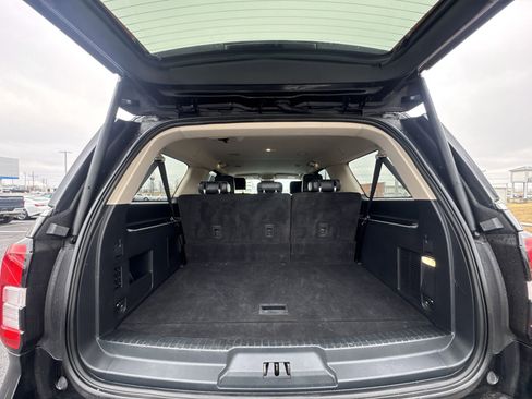 Used 2024 Ford Expedition Max XLT image 25