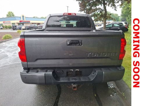 Used 2016 Toyota Tundra Limited w/ Limited Premium Package AWD/4WD image 8