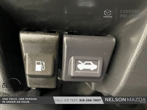 Used 2025 MAZDA CX-5 Carbon Edition image 25