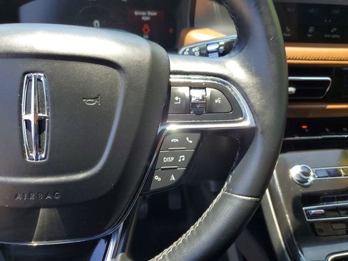 Certified 2022 Lincoln Nautilus Reserve FWD image 25