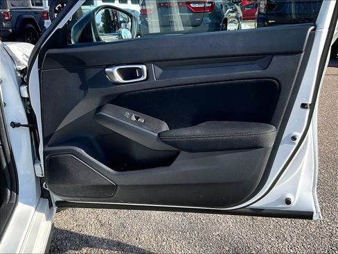 Used 2022 Honda Civic Sport image 12