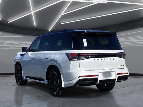 New 2026 INFINITI QX80 SPORT w/ Sport Exterior Package image 2