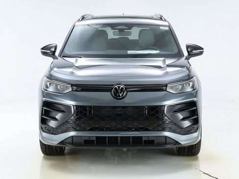 New 2026 Volkswagen Tiguan SE R-Line image 55