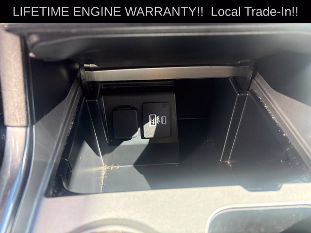 Used 2023 Ford Explorer XLT w/ Equipment Group 202A AWD/4WD image 25