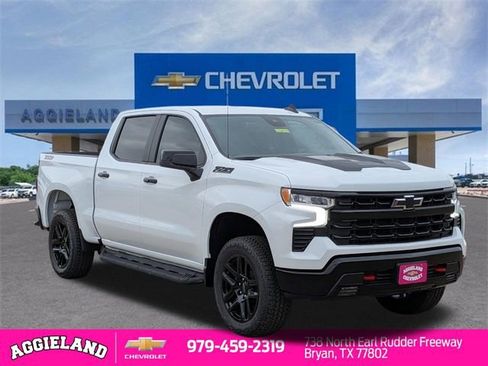 New 2026 Chevrolet Silverado 1500 LT Trail Boss w/ Convenience Package II AWD/4WD image 3