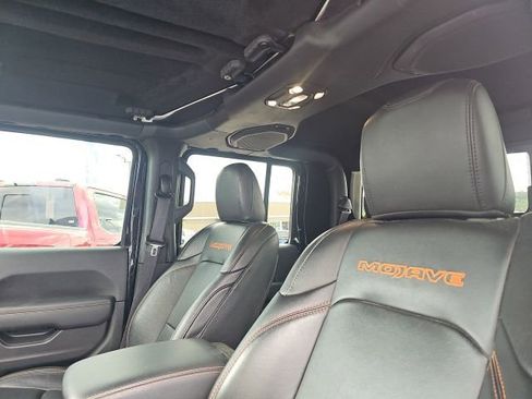 Used 2022 Jeep Gladiator Mojave w/ Cold Weather Group AWD/4WD image 18