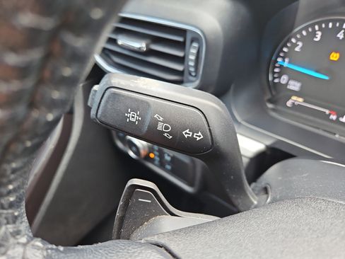 Used 2020 Ford Explorer XLT w/ Equipment Group 202A image 18