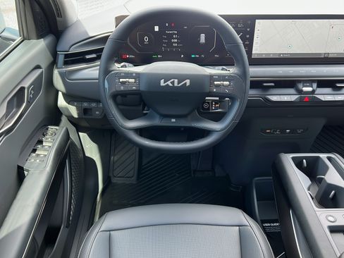 New 2026 Kia EV9 Light RWD image 13