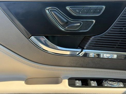 Certified 2022 Lincoln Corsair FWD w/ Equipment Group 101A image 24