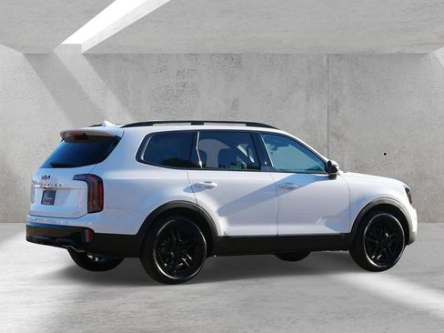 Used 2025 Kia Telluride EX X-Line image 3