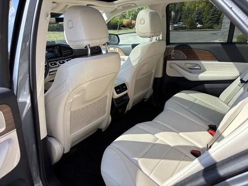 Used 2023 Mercedes-Benz GLE 350 4MATIC image 30