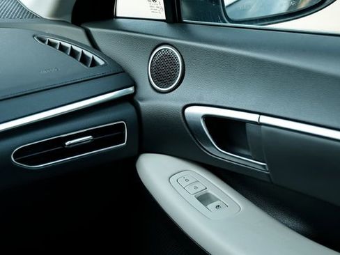 Used 2023 Hyundai Sonata SEL w/ Cargo Package image 27