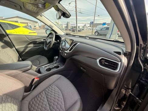 Used 2021 Chevrolet Equinox LT image 28