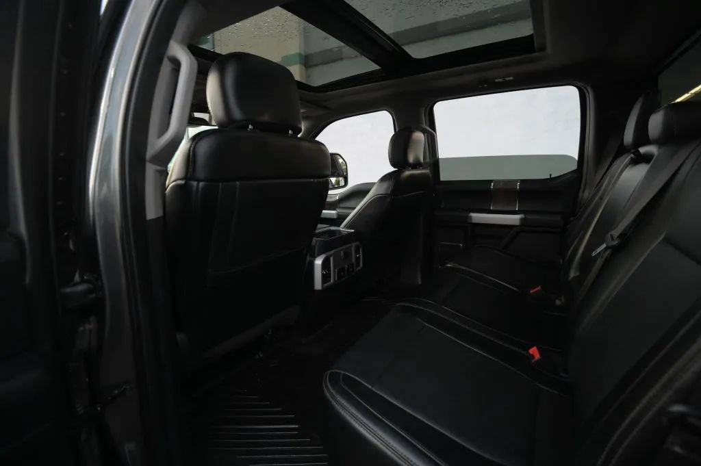 Used 2019 Ford F350 Lariat w/ Lariat Ultimate Package AWD/4WD image 46