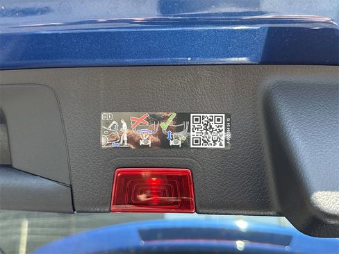 Certified 2025 Mercedes-Benz GLA 250 image 16