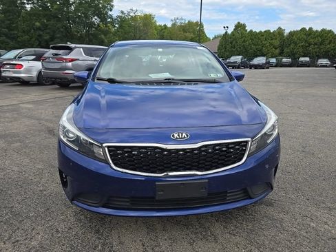 Used 2017 Kia Forte S FWD image 2