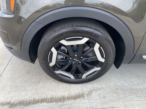 Used 2023 Kia Telluride EX X-Line AWD/4WD image 12