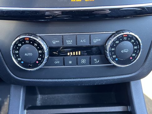 Certified 2017 Mercedes-Benz GLE 350 image 30