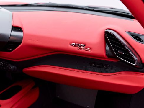 Used 2020 Ferrari 488 Pista Coupe RWD image 58