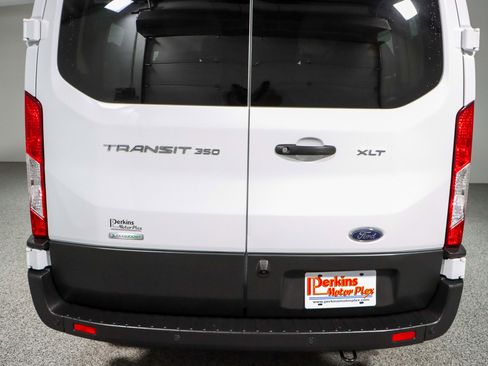 Used 2023 Ford Transit 350 XLT image 8