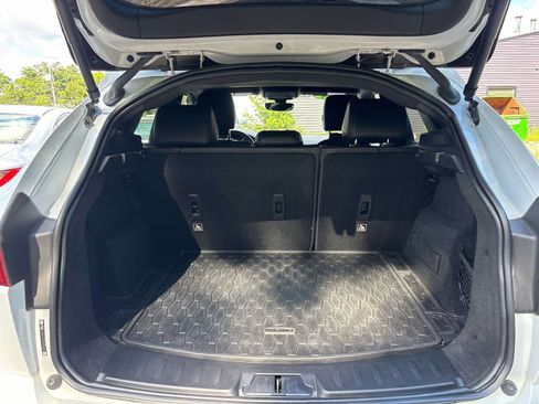 Used 2018 Jaguar E-PACE S AWD/4WD image 19