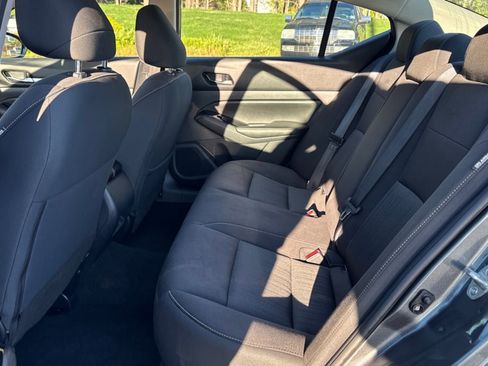 Used 2023 Nissan Altima 2.5 SV image 10