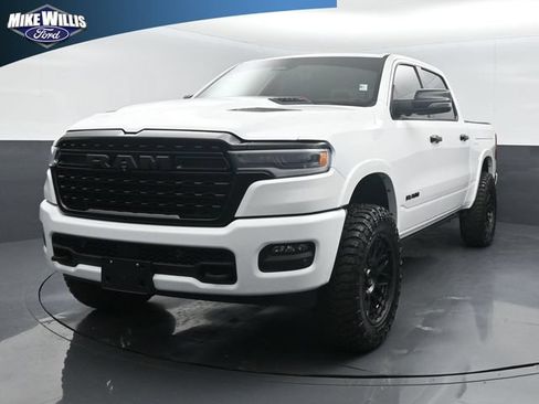 Used 2025 RAM 1500 Limited AWD/4WD image 3