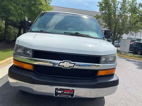 Used 2007 Chevrolet Express 3500 Extended RWD image 19