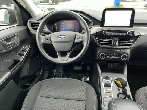 Used 2025 Ford Escape Active AWD/4WD image 23