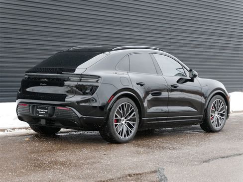 New 2025 Porsche Macan Turbo Electric image 25