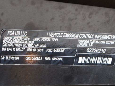 Used 2023 Jeep Renegade Trailhawk AWD/4WD image 13