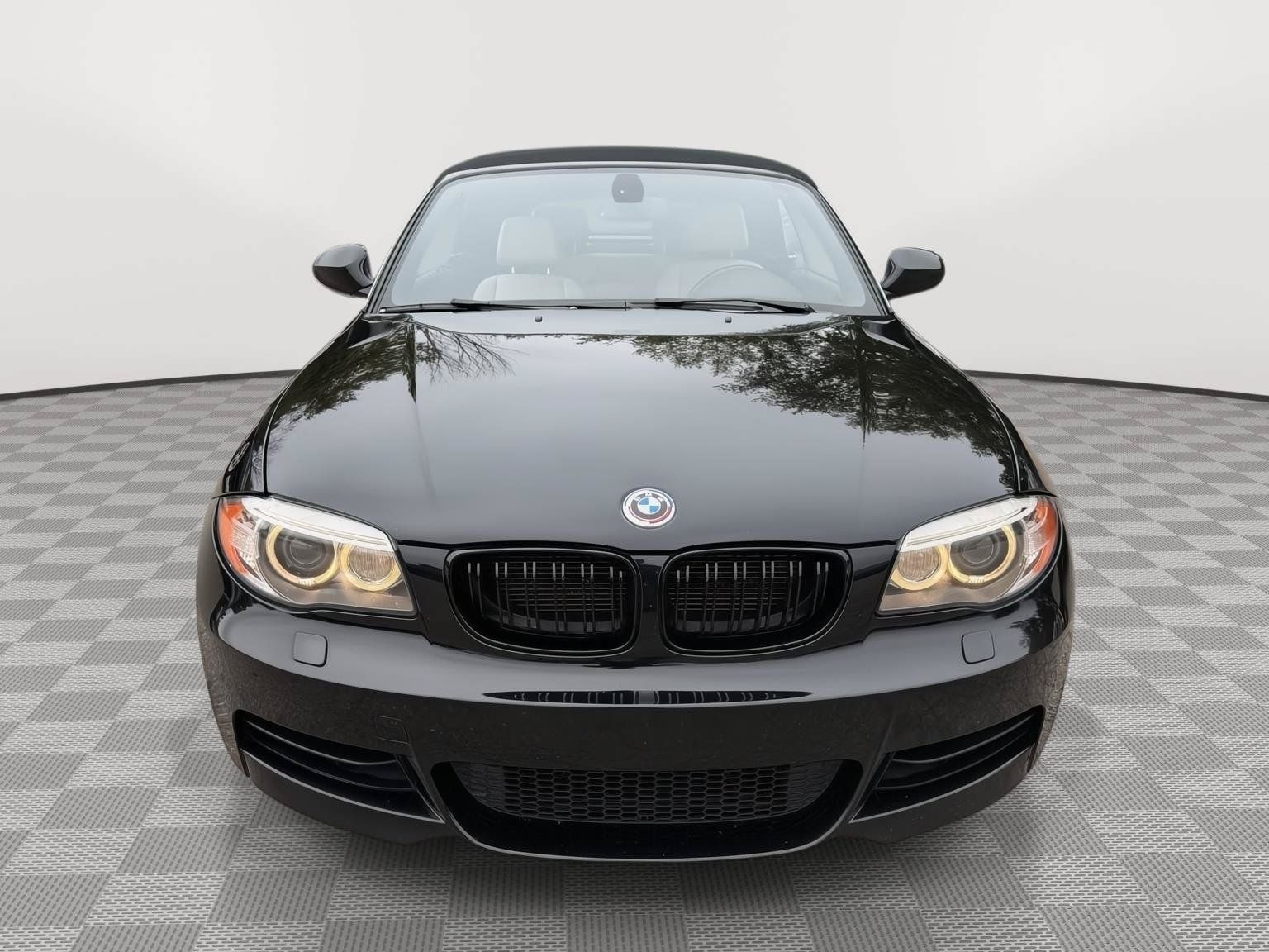 Used 2013 BMW 135i Convertible RWD image 10