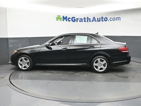 Used 2016 Mercedes-Benz E 350 4MATIC Sedan image 25
