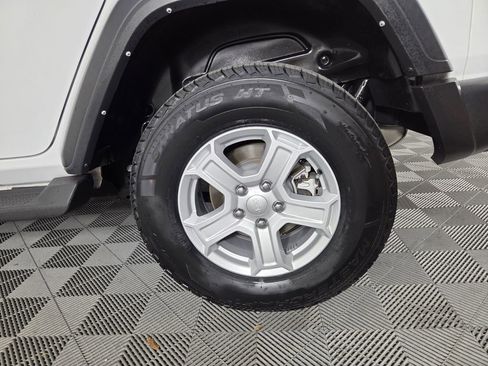 Certified 2021 Jeep Wrangler Unlimited Sport image 25