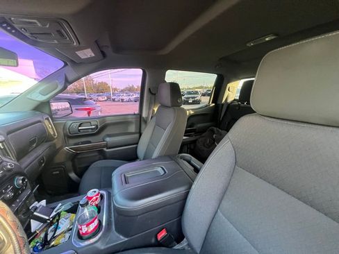 Used 2019 Chevrolet Silverado 1500 LT Trail Boss AWD/4WD image 13