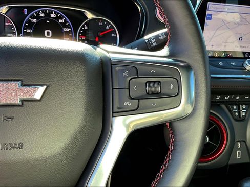 Used 2020 Chevrolet Blazer RS w/ LPO, Sport Package image 21