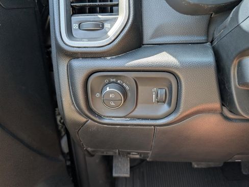 New 2025 RAM 2500 Tradesman AWD/4WD image 17
