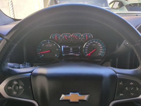 Used 2018 Chevrolet Silverado 1500 LT w/ Redline Edition AWD/4WD image 34