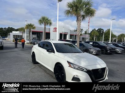 Used 2022 Nissan Altima 2.5 SR