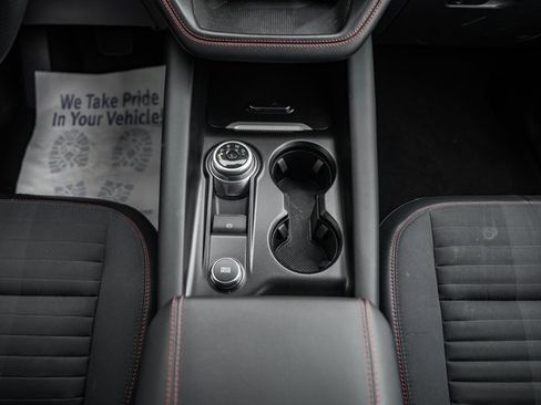 Used 2025 Ford Explorer ST-Line w/ ST-Line Street Pack image 28