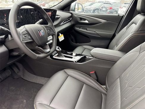 New 2026 Buick Envista Avenir image 12