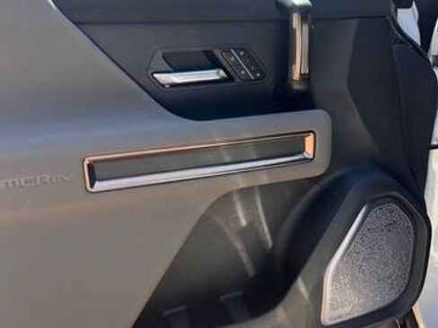 Used 2024 GMC Hummer EV 3X w/ Battery Pack, 24 Module Pack AWD/4WD image 18