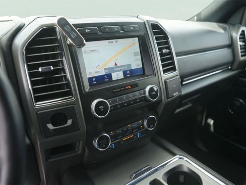 Used 2021 Ford Expedition XLT RWD image 29