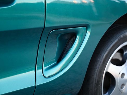 Used 1997 Ford Mustang Cobra image 33