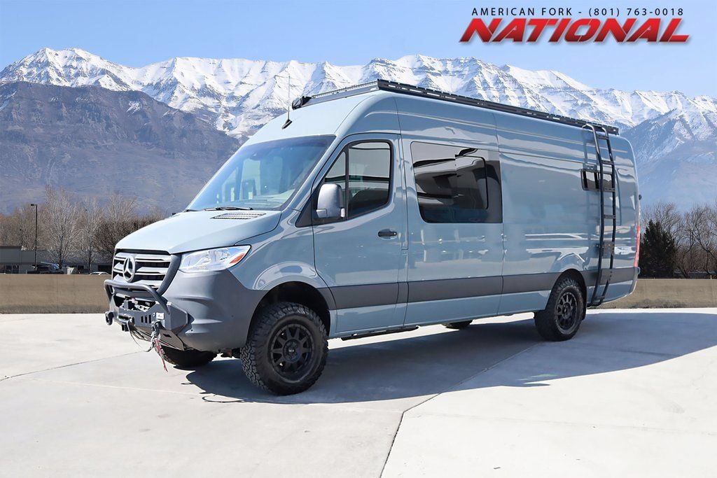 Used 2022 Mercedes-Benz Sprinter 2500 image 1
