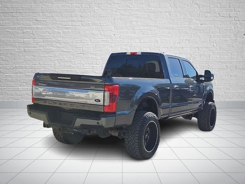 Used 2019 Ford F350 Platinum w/ Platinum Ultimate Package image 4