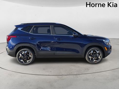 New 2026 Kia Seltos EX image 3