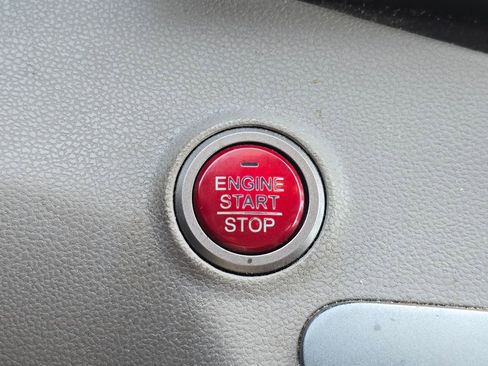 Used 2015 Honda Odyssey EX-L image 18