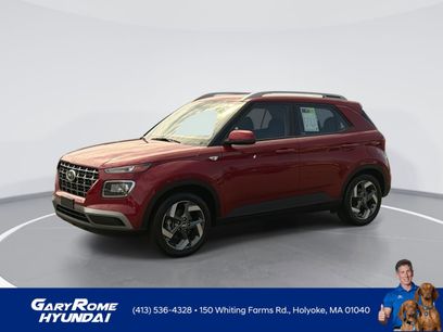 Certified 2023 Hyundai Venue SEL w/ Cargo Package